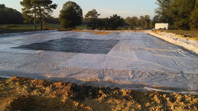Sludge dewatering and bagging